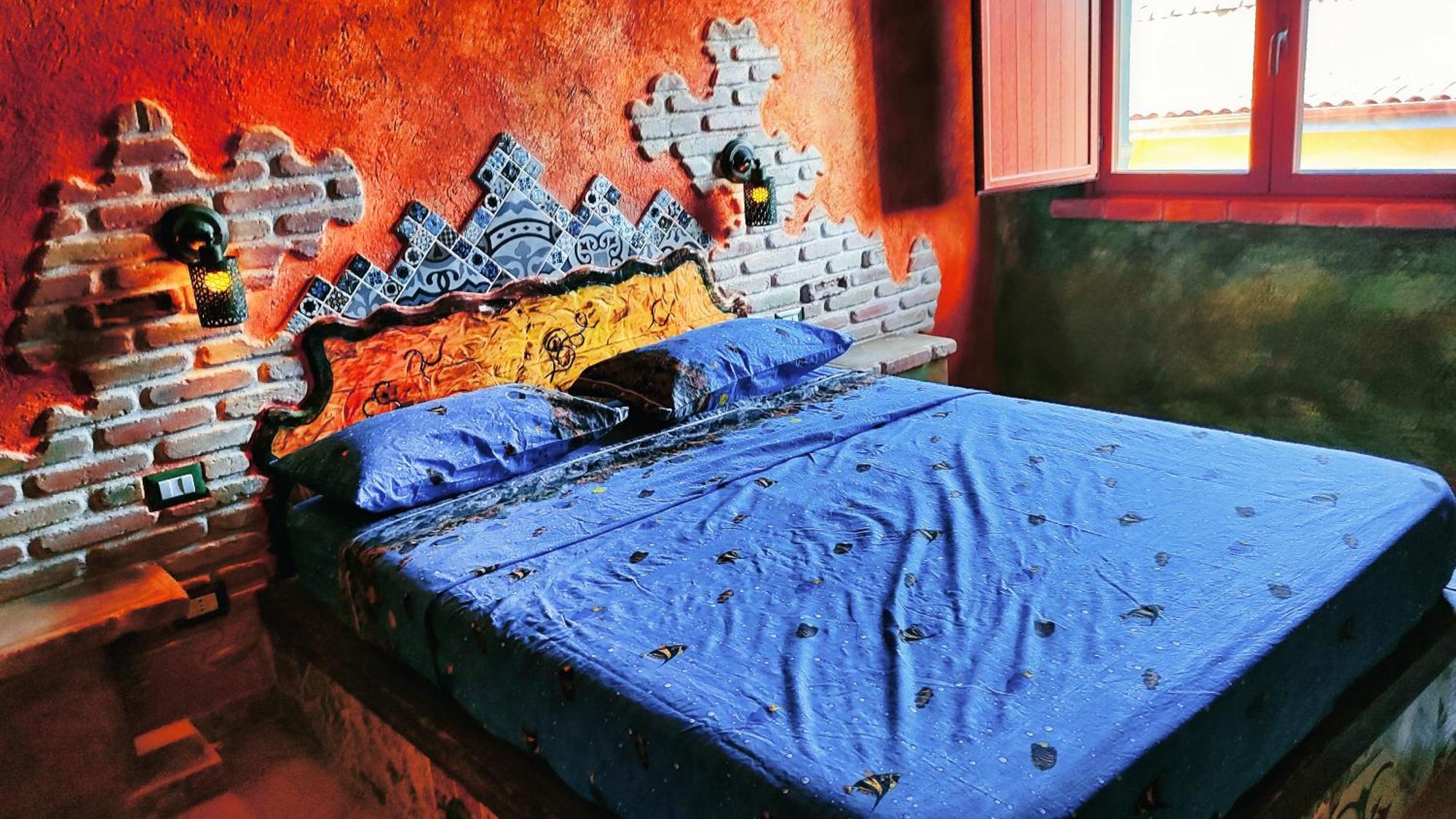 Casa Gaudi - House & Rooms Теулада Экстерьер фото